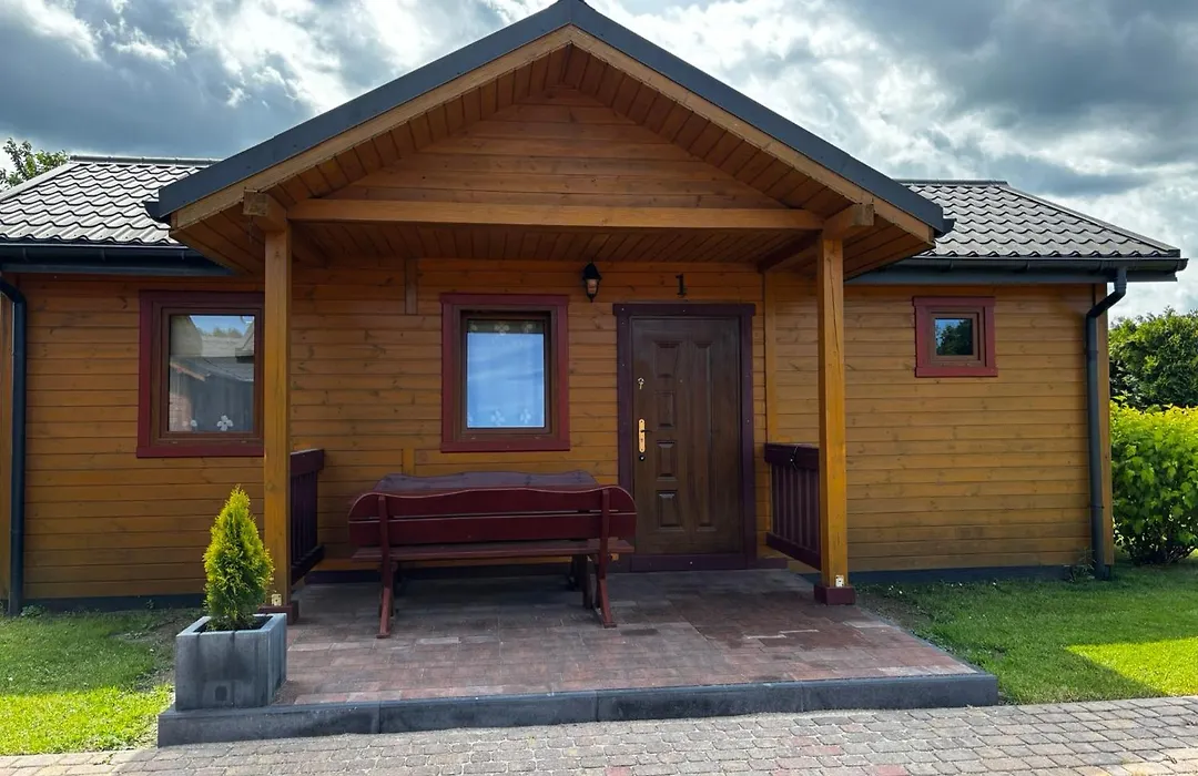 VILLA AURELIA Pokoje i Domki w Mielenku - blisko plaży-1